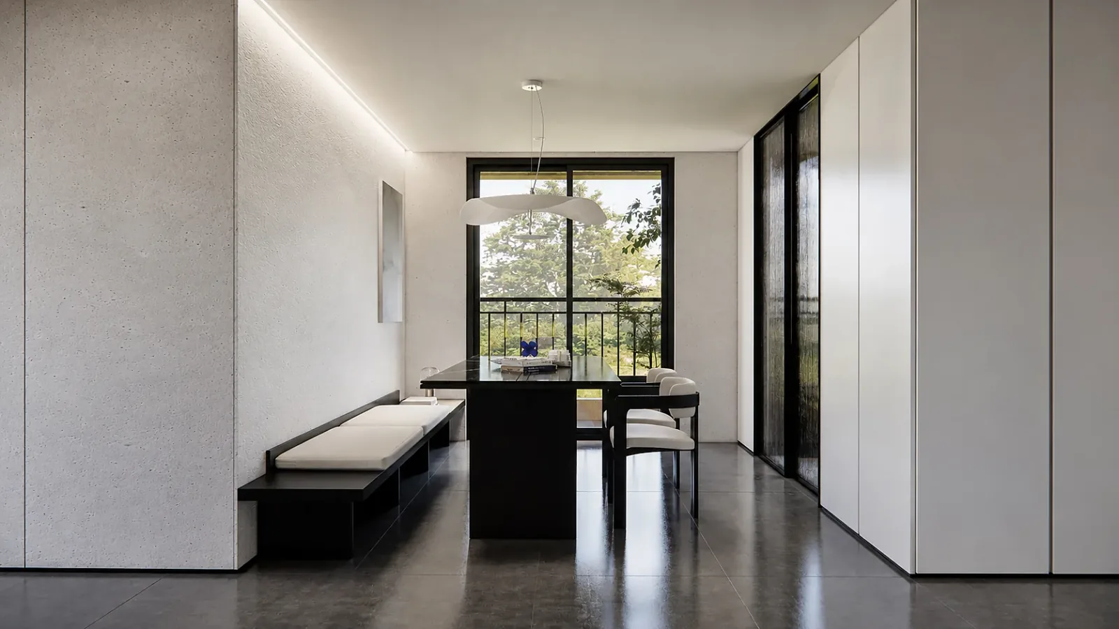 R Apartment